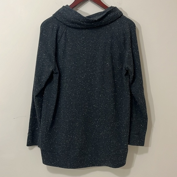 Lou & Grey Women’s Long Sleeve Cowl Neck Shirt Size Medium - Picture 4 of 8